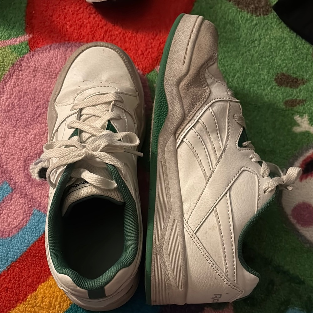 Reebok White and Green Sneakers